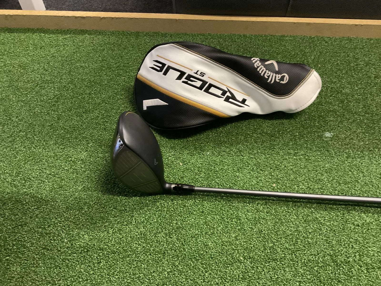 Callaway Rogue Max 10.5 Driver 5 Callaway Rogue Max 10.5 Driver - Image 3